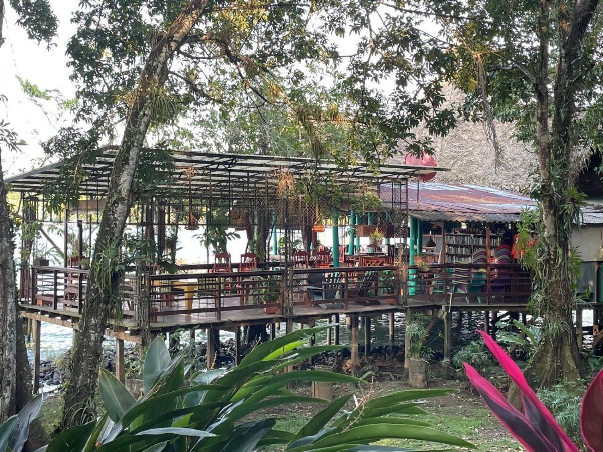 Tortugal Boutique River Lodge Rio Dulce Town Esterno foto