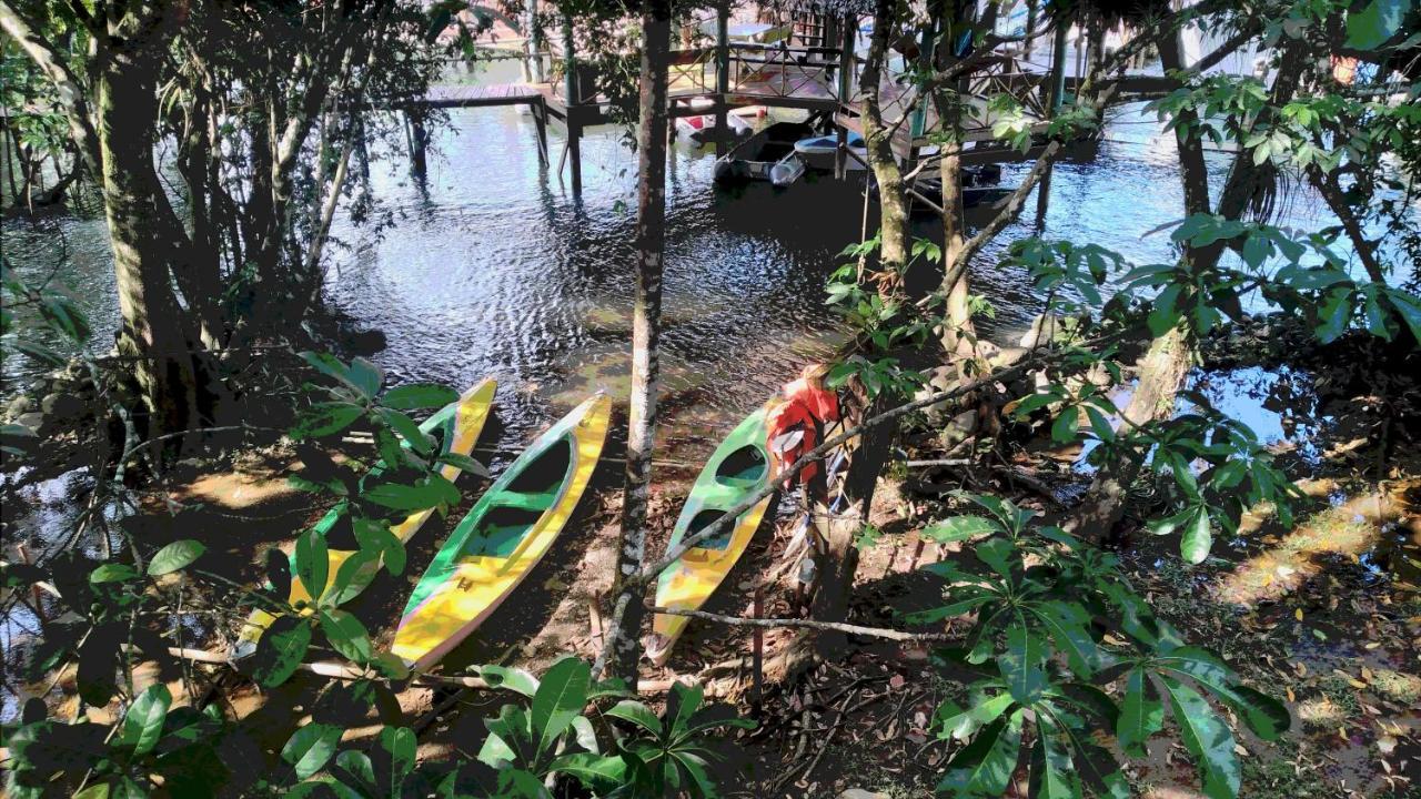 Tortugal Boutique River Lodge Rio Dulce Town Esterno foto