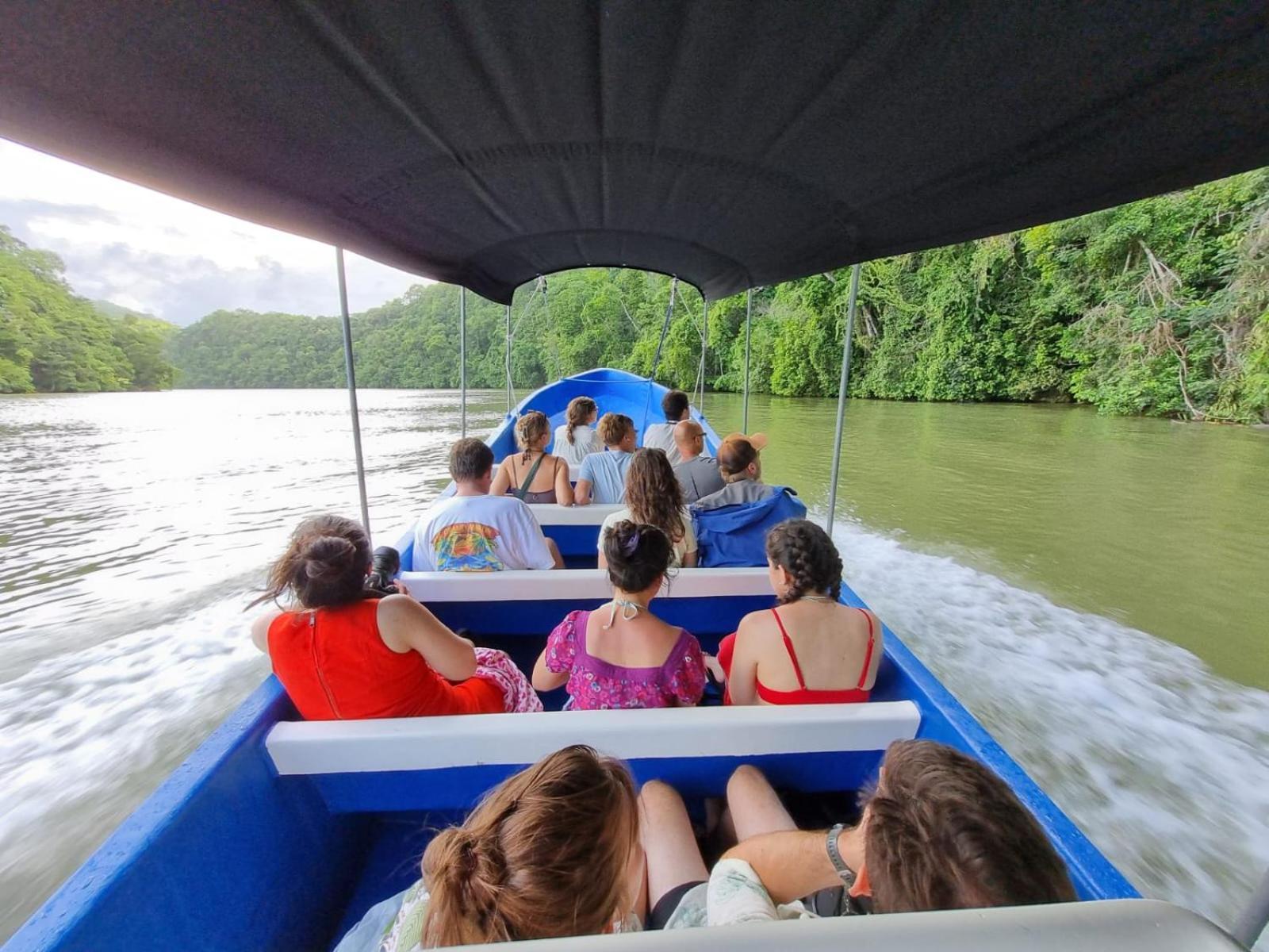 Tortugal Boutique River Lodge Rio Dulce Town Esterno foto